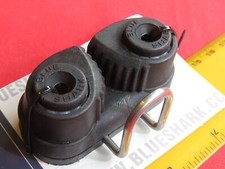 Medium Cam Cleat with Wire