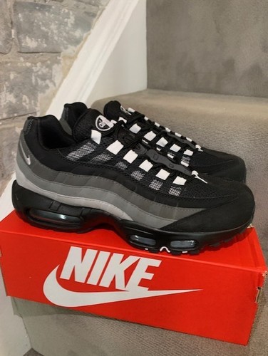 Size brand new nike - size,