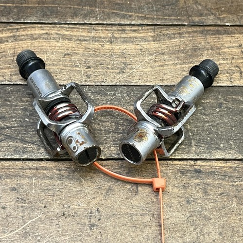 Crankbrothers eggbeater - crankbrothers,