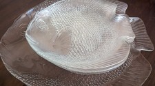 Glass fish plates retro
