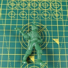 Vintage 1950's Spaceman Toy Laser Gun Armed Top Ring Helmet Green Spacesuit Ajax