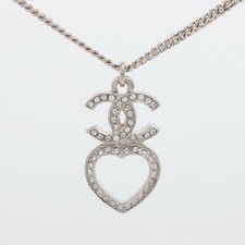 Chanel Coco Heart F23N Interlock CC With Crystal Heart Pearl Closure & Detail