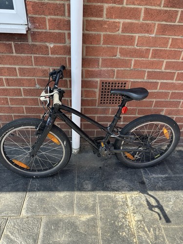 Specialized 20inch kids - kids, bike