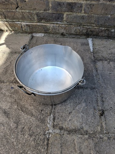 Metal bucket ideal - bucket,