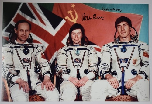Helen sharman signed - helen, autograph