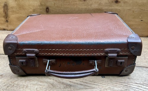 Vintage small brown suitcase - vintage,