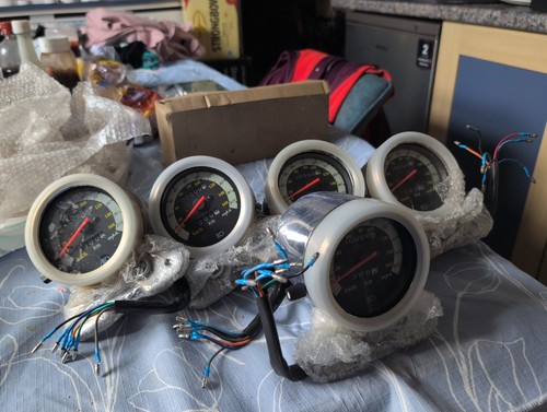 Jinlun speedo clocks - speedo,