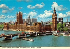 Houses of Parliament And Westminster Bridge London Colourmaster Postcard (A15) c