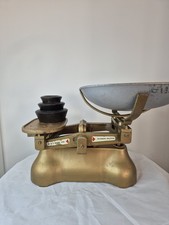 Vintage Metal Kitchen Scales &