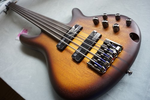 Ibanez electric bass srf705 - bass,