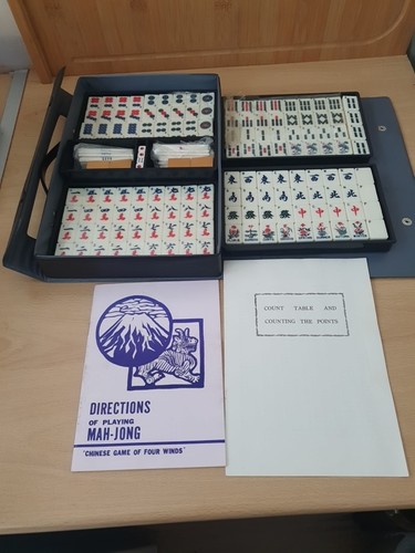 Mah jong set carrying case - set,