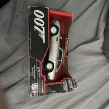 James Bond 007 Aston Martin