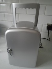 4L Silver Mini Fridge/ warmer portable table top carry handle 