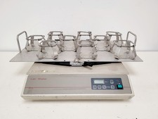 Kuhner lab benchtop shaker - kuhner,