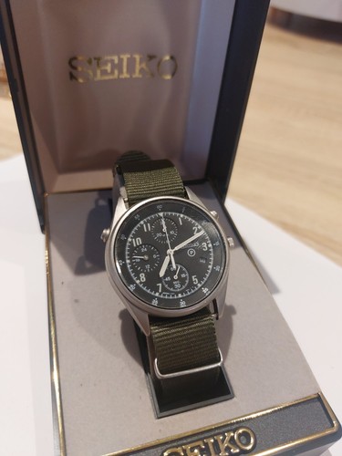 Seiko miltary style mens - p,