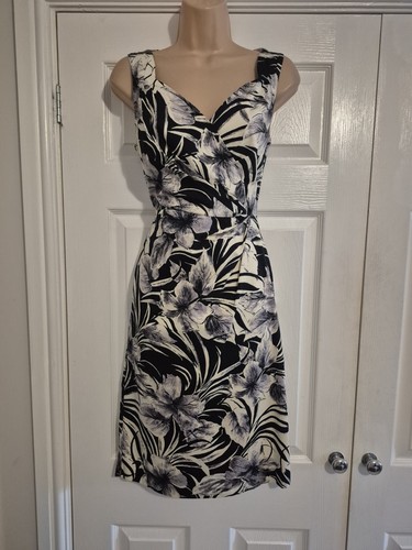 Black white lilac floral - black,