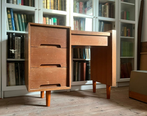 Stag range dressing table - c-range,
