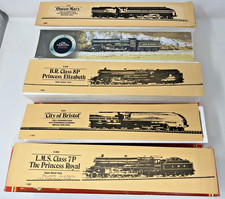 HORNBY RAILWAYS ASSORTED TRAIN BOXES X 5 ,R050/R072/R080/R349/R685 SOME INSERTS