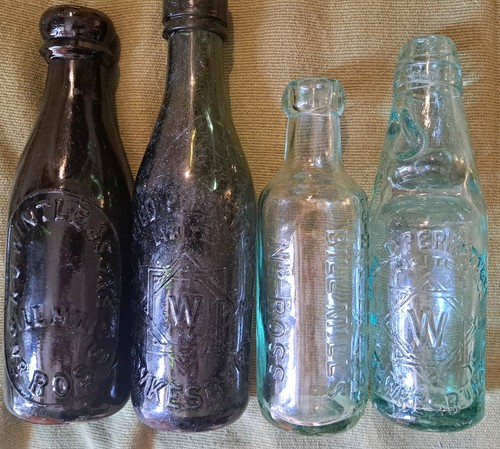 Four antique victorian - ,