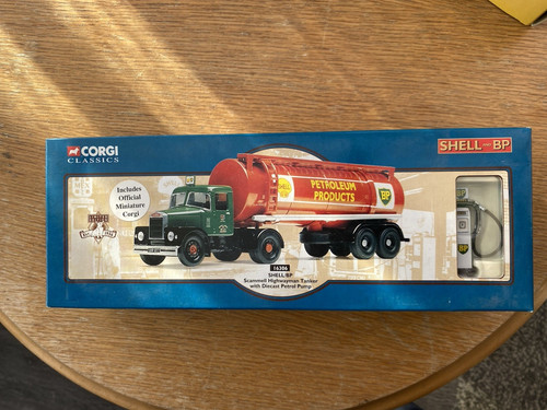 Corgi classics scamell - classics,