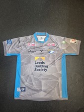 Leeds Rhinos 2022 Away Shirt