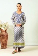 Pakistani Designer Lawn Suit