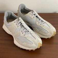 New Balance 327 Moonbeam Suede