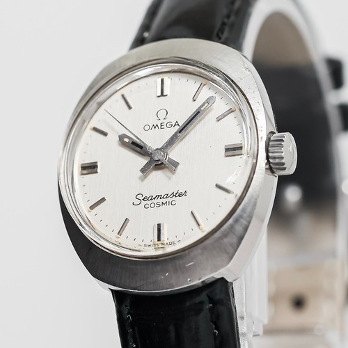 Near mint vintage omega - mint**,