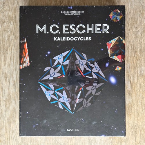 Escher kaleidocycles - m.c.,