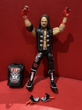 1 x wwe wrestling Mattel elite