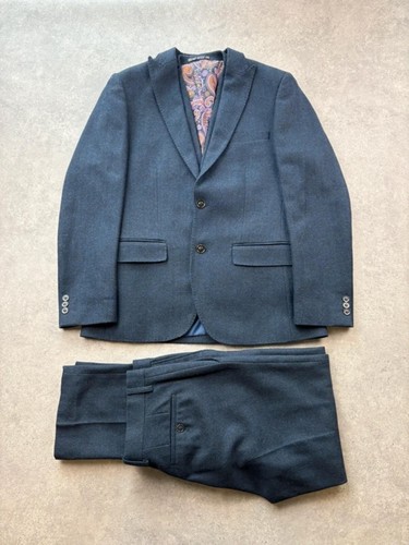 Harry brown three piece - brown,