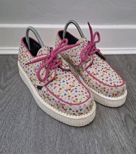Underground OG Floral Platform