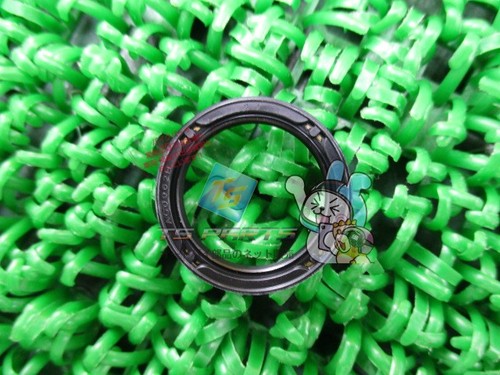 Rear suspension oil - seal, for