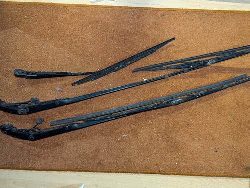 Toyota lucida wiper arms - lucida,