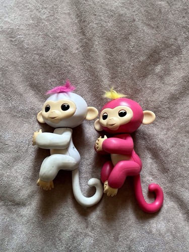 Fingerlings interactive toys - fingerlings,