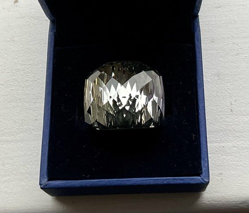 Grey swarovski nirvana crystal - grey,