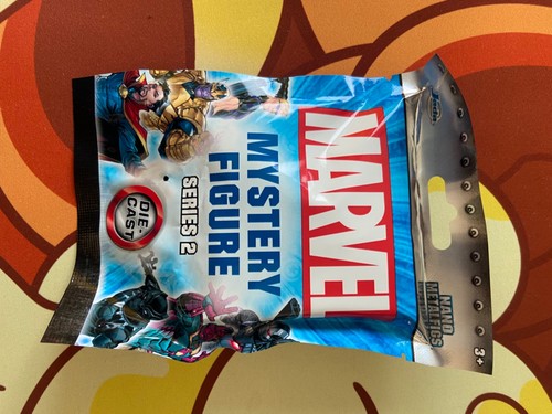 Marvel mystery figure - marvel, 2