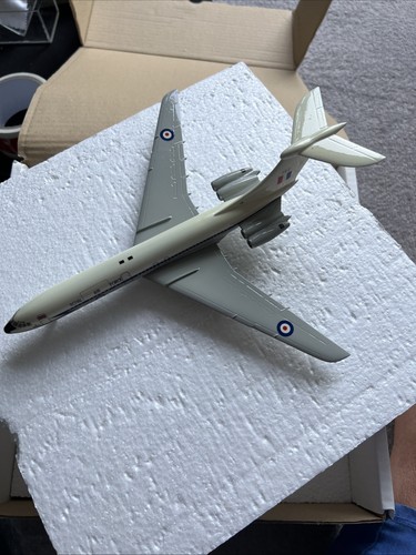 Collectors model 200 skyline - collectors, 1:200