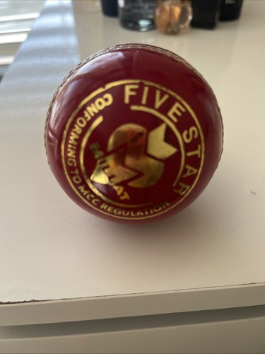 Cricket balls adult - balls, leather
