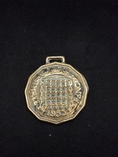 Decorative Bronze 1953 3 Pence