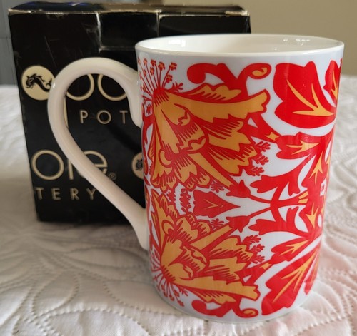Scarce boxed poole pottery - boxed,