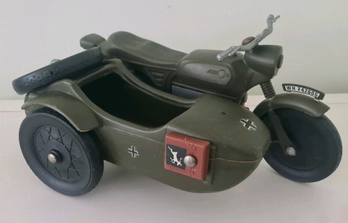 Vintage action man - vintage,
