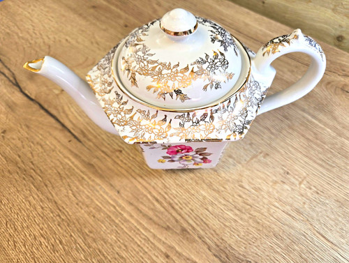 Vintage sadler teapot - vintage,