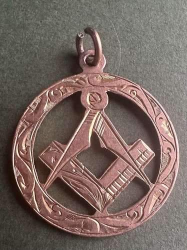 9ct gold masonic craft square - 9ct,