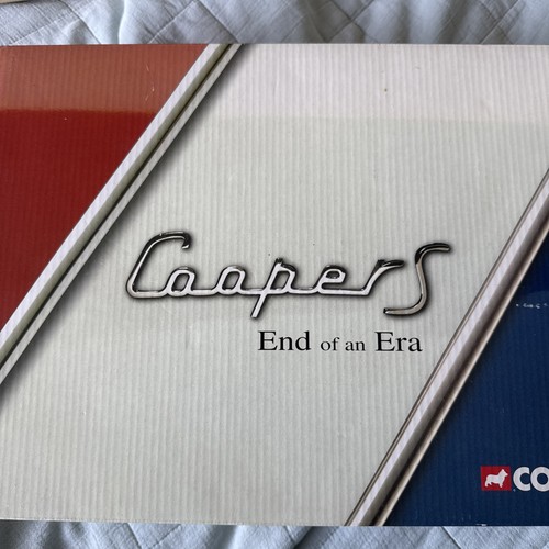 Corgi mini cooper diorama - corgi,