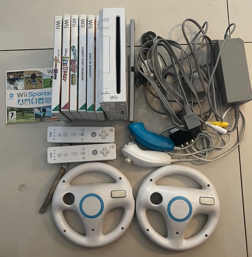Wii console bundle - console, 2