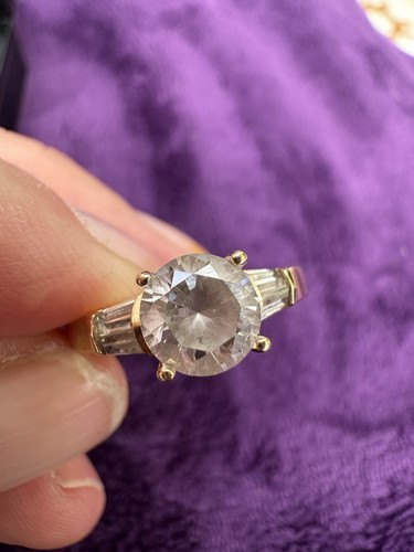 Carat yellow gold - 14,