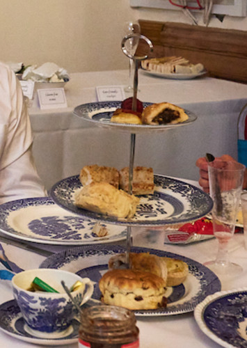 Set three tier - set, of
