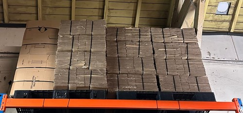 Job lot pallet - pallet, boxes