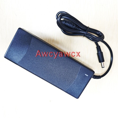 Adapter 36v 3 5a 3a - dc, 3.5a